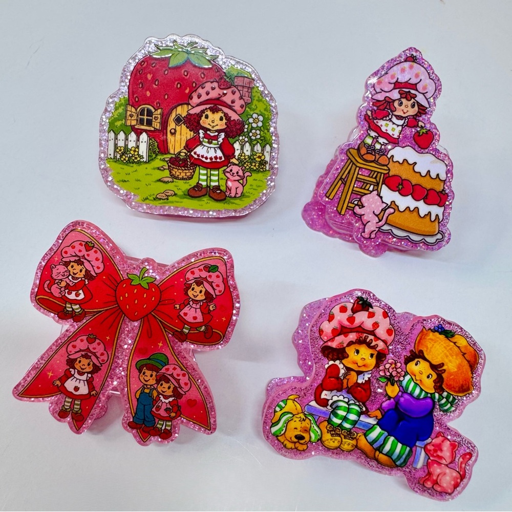 Strawberry Acrylic Clips Set (4)